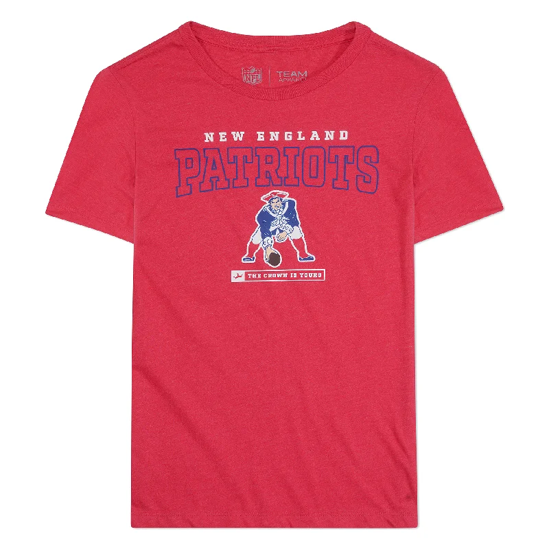 New England Patriots Crown Women's Short Sleeve T-Shirt