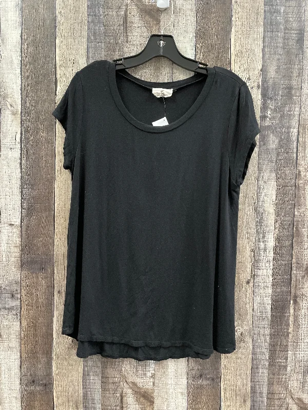 Top Short Sleeve Basic By Cme In Black, Size: L