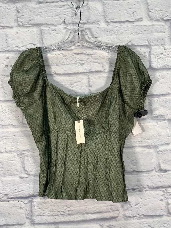 Top Short Sleeve By Anthropologie In Green, Size: Xl