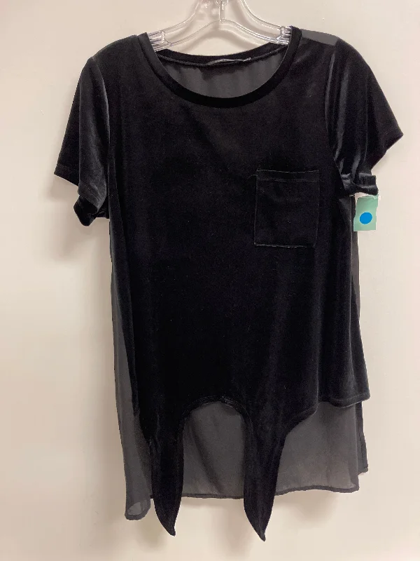 Top Short Sleeve By Doe & Rae In Black, Size: M