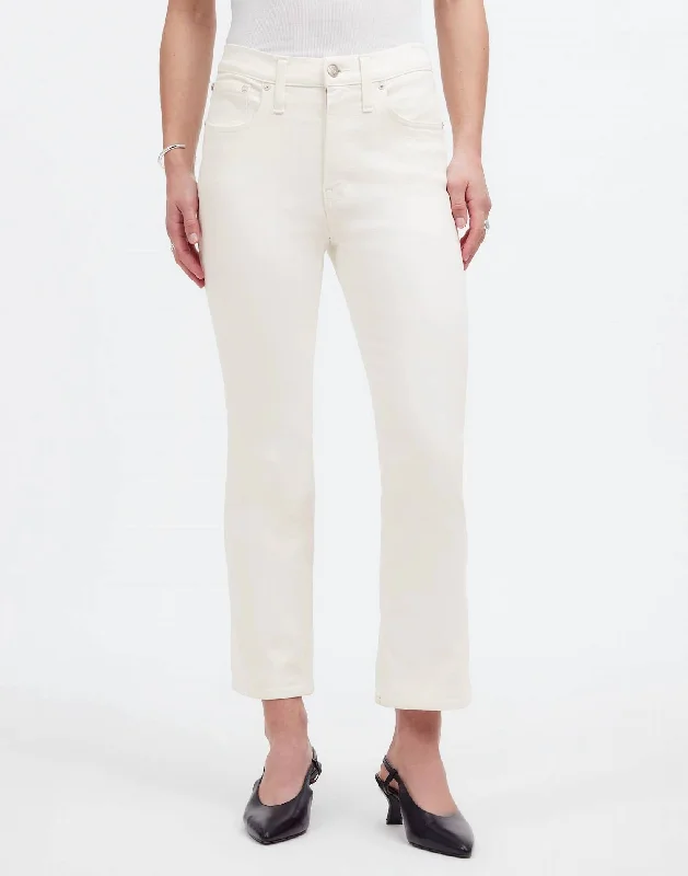 Kickout Crop Jeans - Petite In Pure White